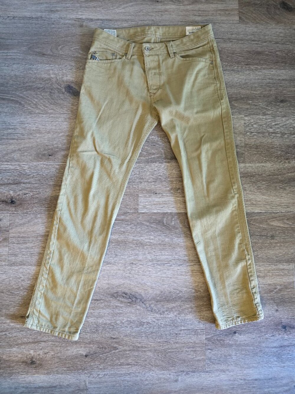 Diesel "The Darron" Jean Sz 33 x 32